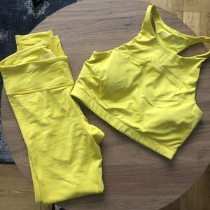 Worn one outdoor voices move free set!